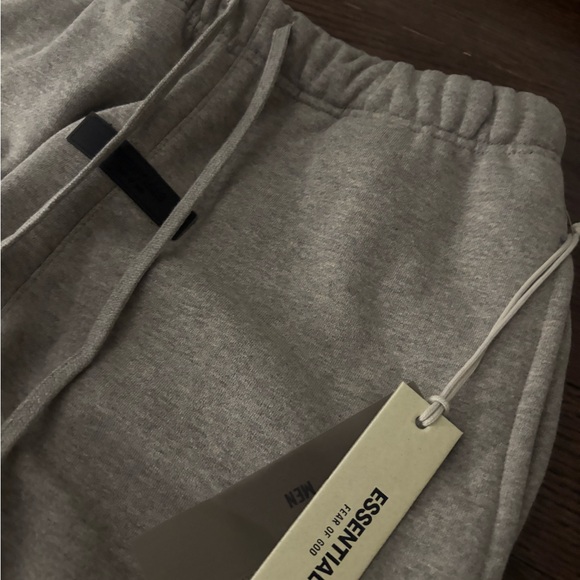 Fear of God Essentials Dark Oat Sweatpants - Picture 3 of 5